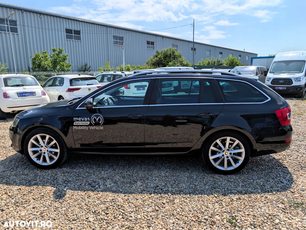 Skoda Octavia 1.6 TDI DSG Style - 12
