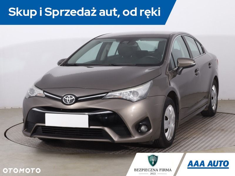 Toyota Avensis - 3