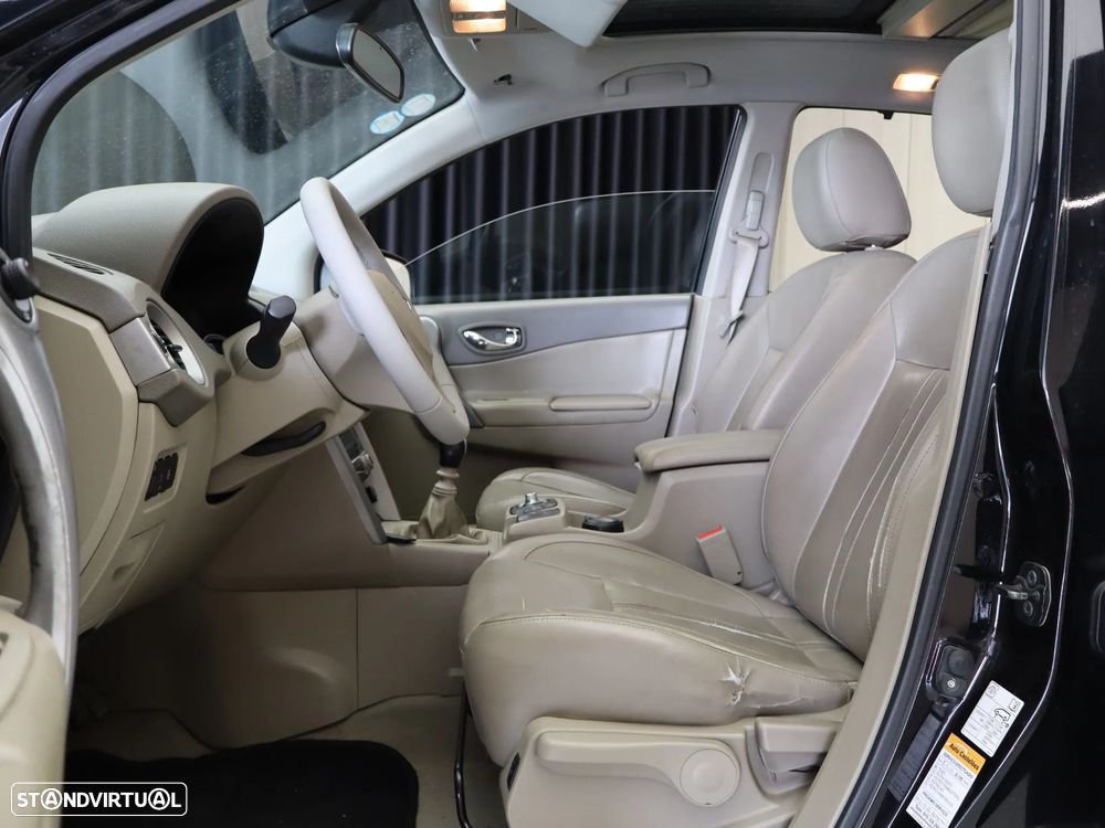 Renault Koleos 2.0 dCi FAP 4x4 Luxe - 19
