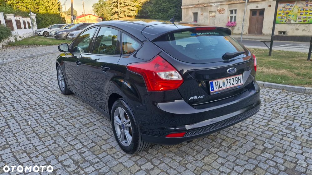 Ford Focus 1.6 TDCi DPF Trend - 9