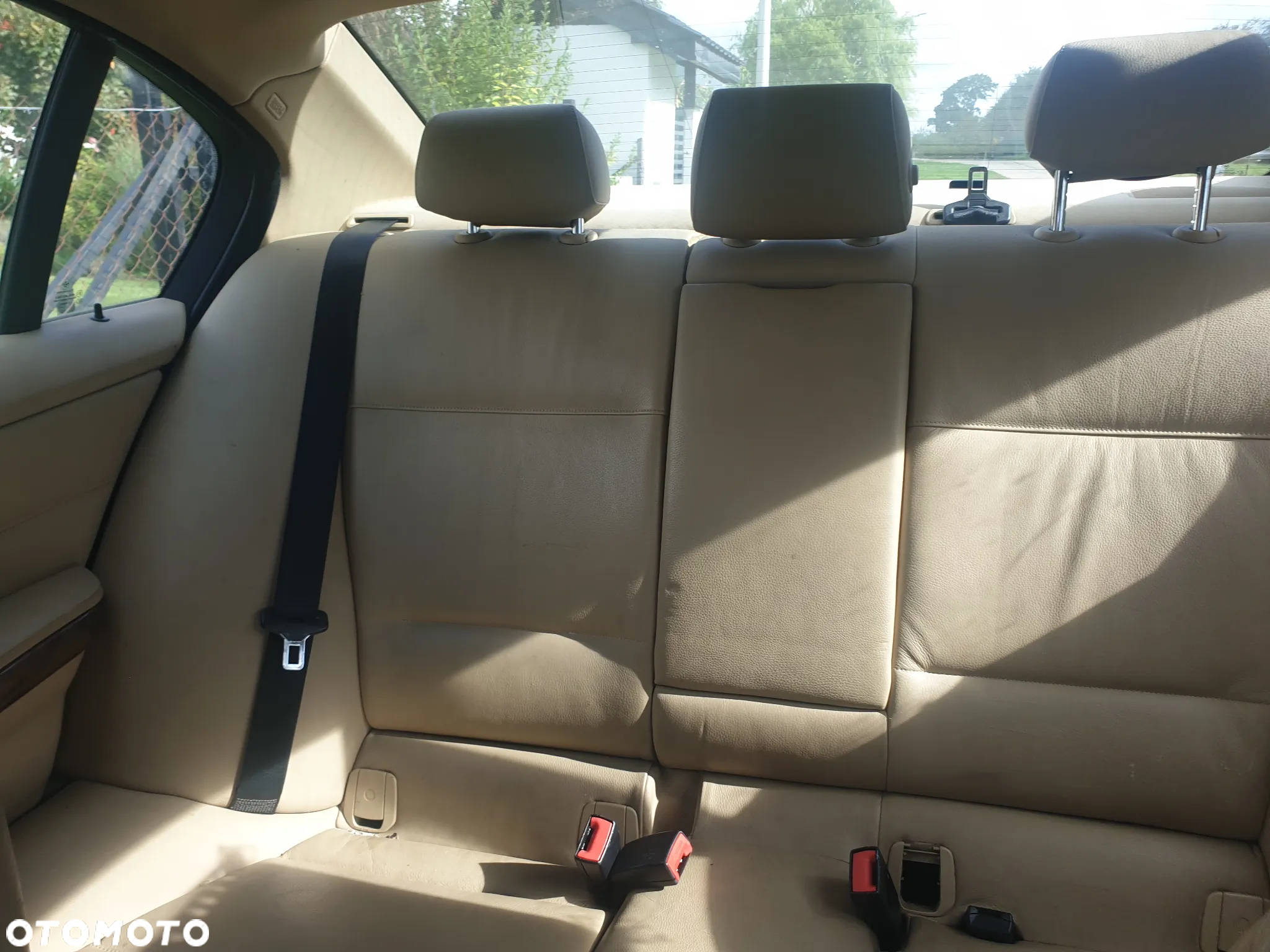BMW Seria 3 318d - 8