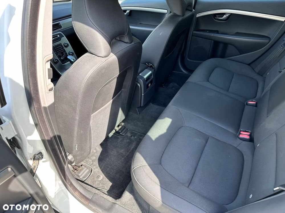 Volvo V70 - 11