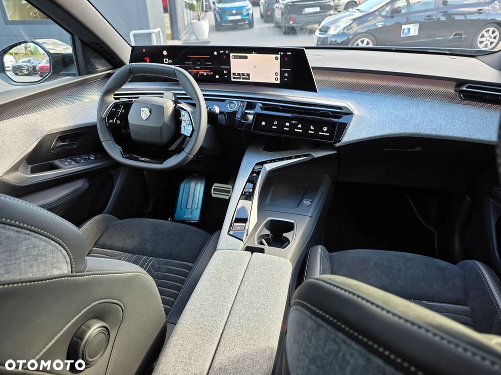 Peugeot 3008 1.2 PureTech mHEV GT E-DCS6 - 11