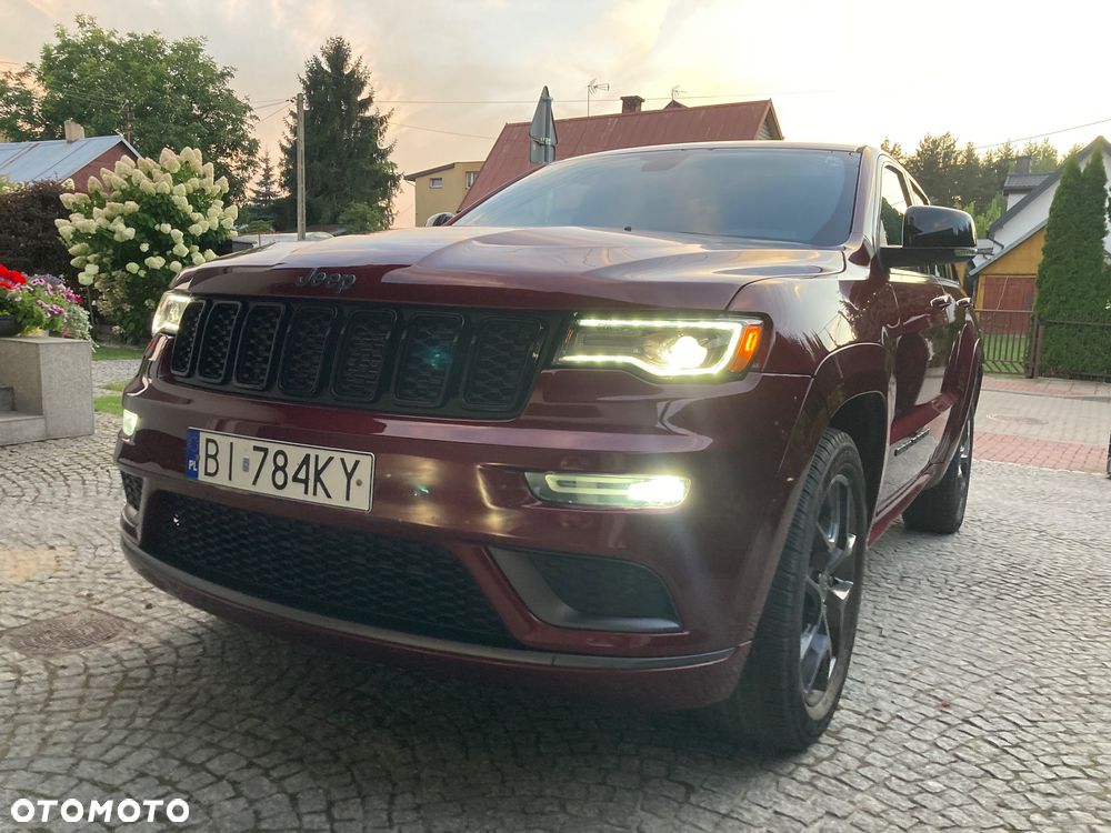 Jeep Grand Cherokee - 18