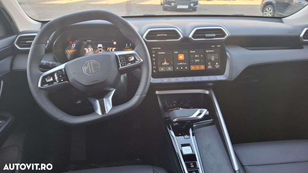 MG ZS HEV Hybrid+ Luxury - 15