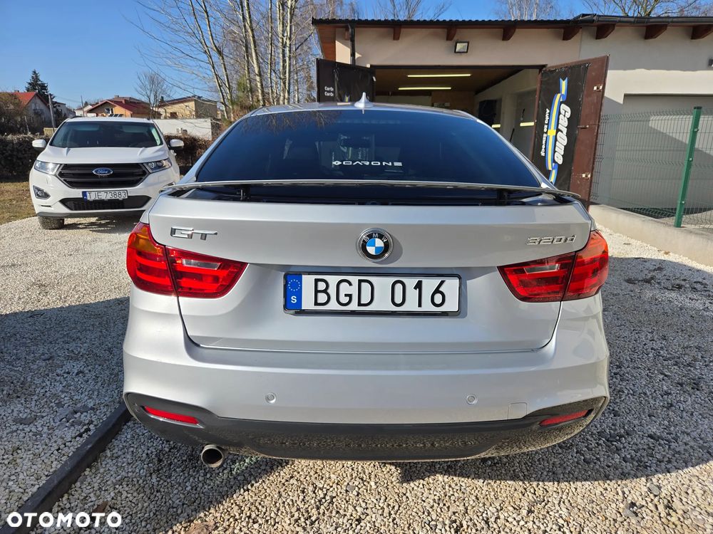 BMW Seria 3 320d Sport-Aut - 13