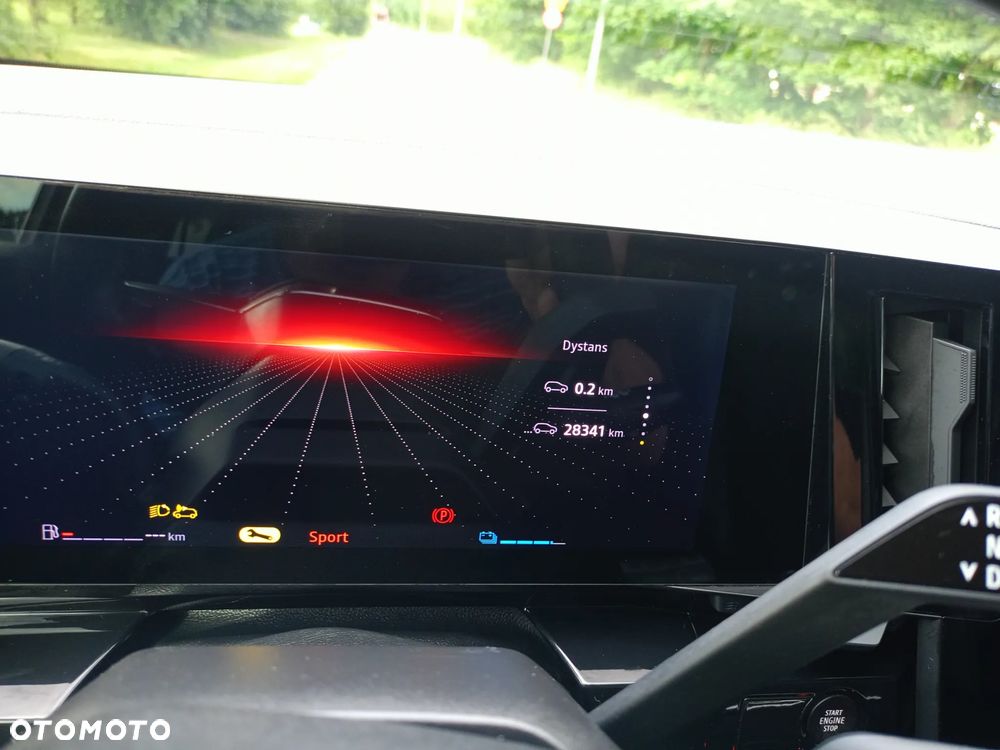 Renault Austral E-Tech Full 200 Iconic - 17