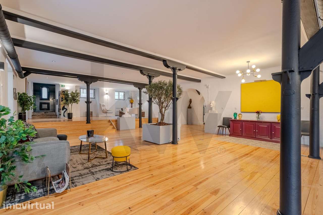 Work & Live em Grande Escala: Loft de 330m2 com Caráter Industrial em - Grande imagem: 3/28