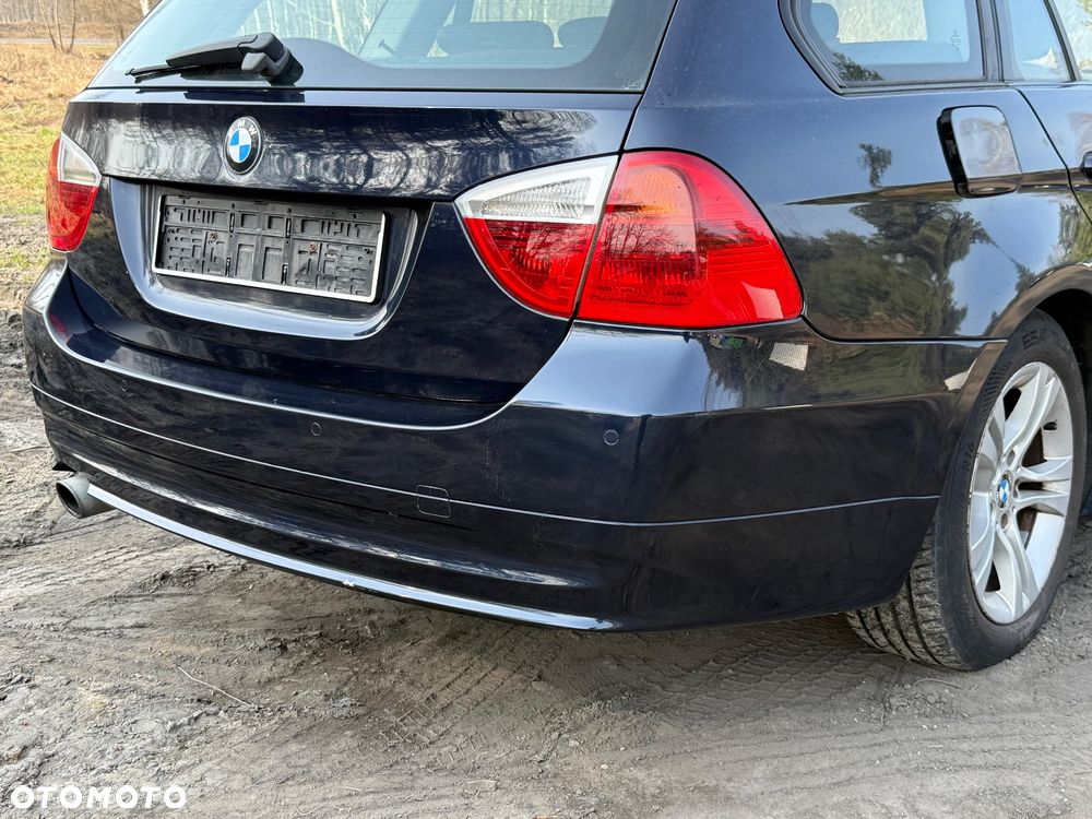 ZDERZAK TYLNY BMW E90 KOMBI  MONACOBLAU METALLIC - 2
