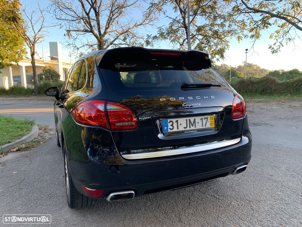 Porsche Cayenne - 10