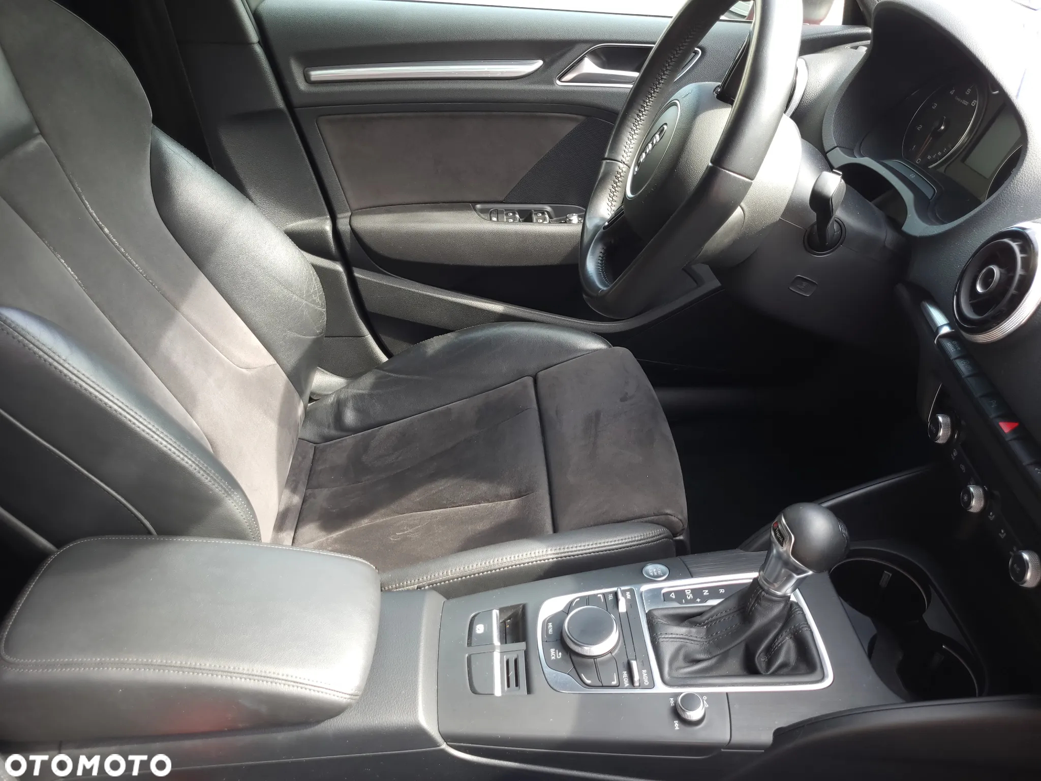 Audi A3 1.4 TFSI cylinder on demand Limousine S tronic S line Sportpaket - 13