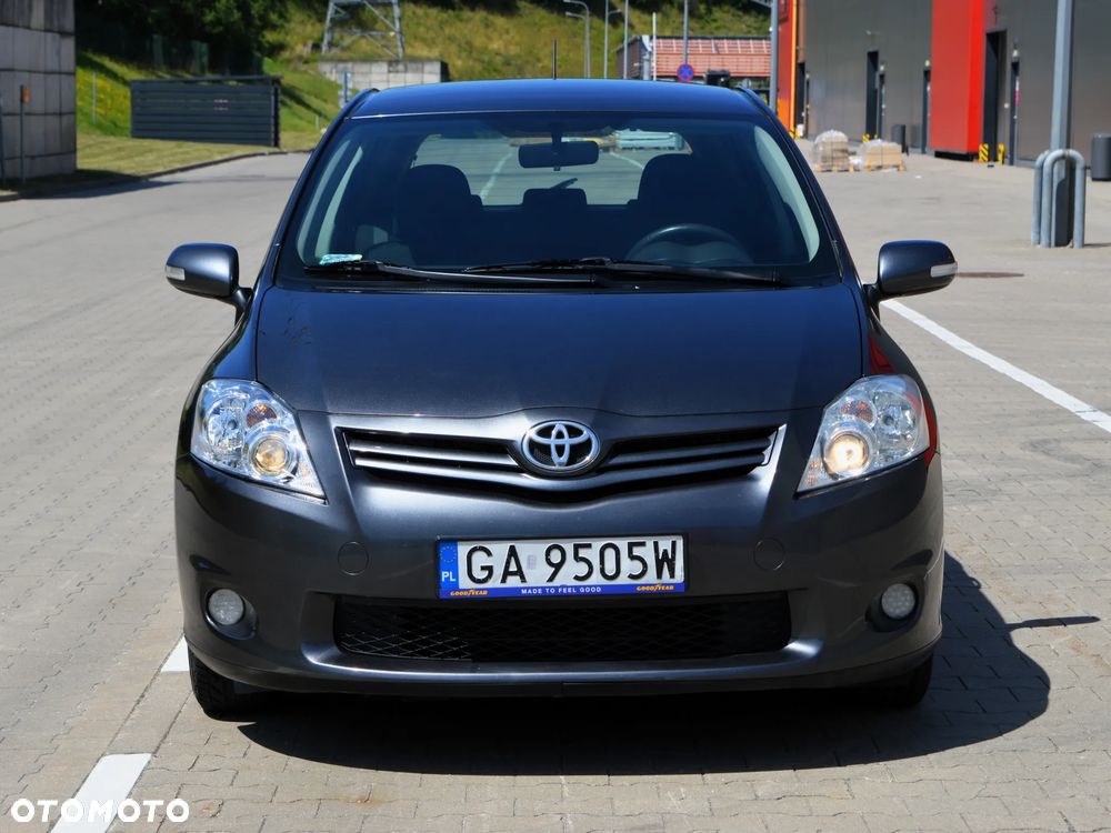 Toyota Auris 1.33 VVT-i Life Comfort - 34