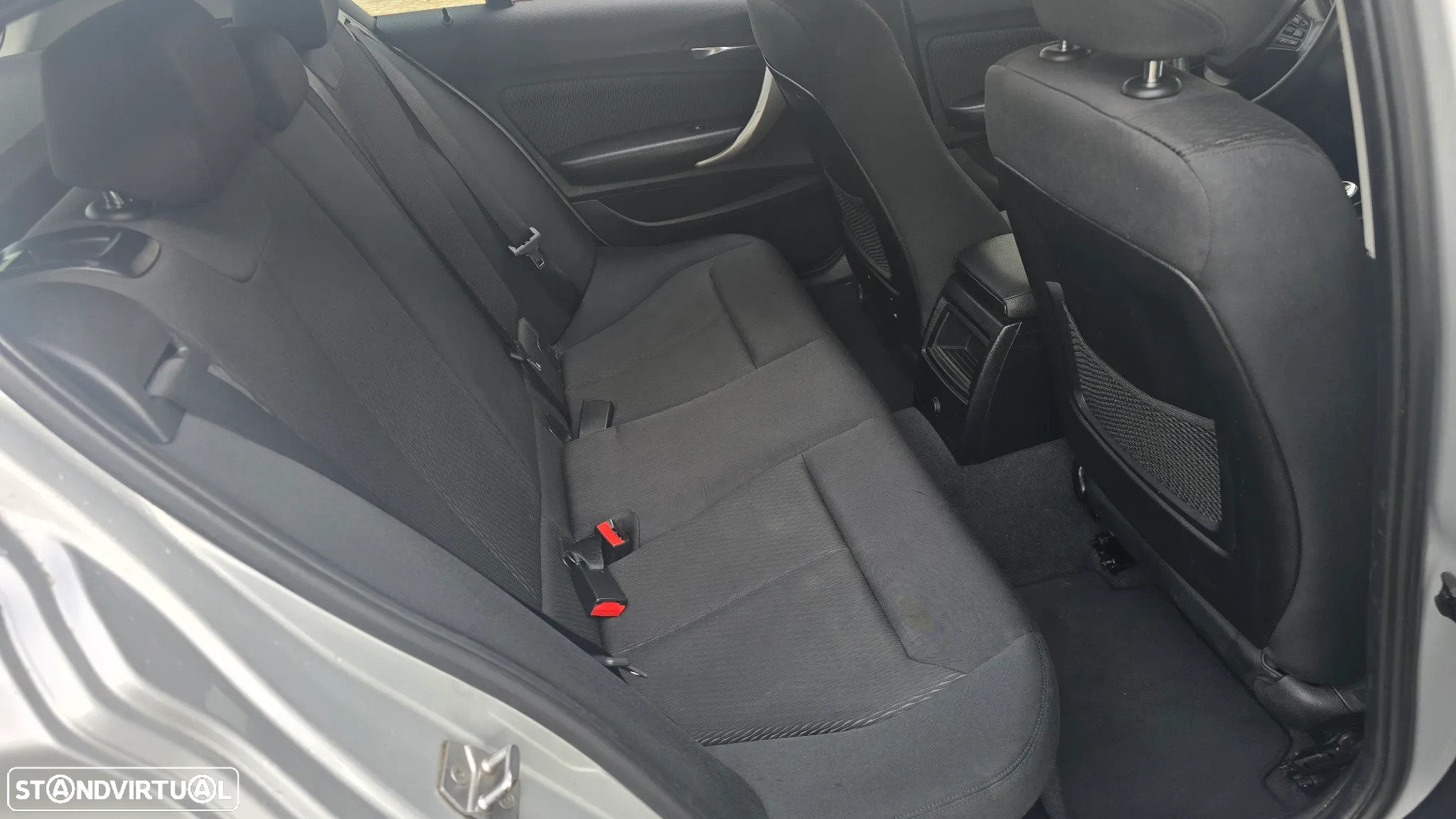 BMW 116 d EDynamics Advantage - 21