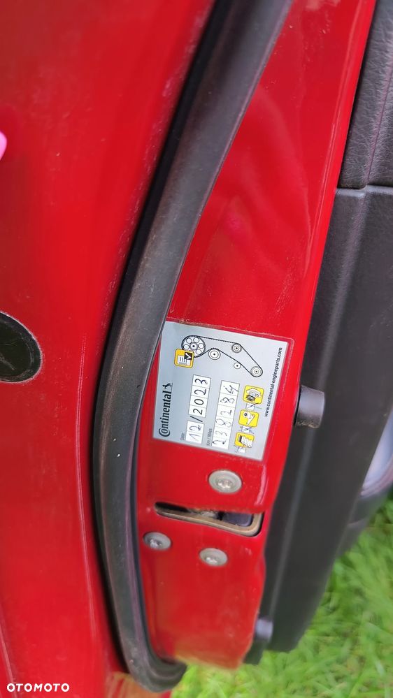 Toyota Avensis - 7