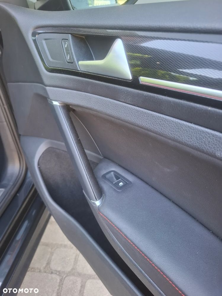 Volkswagen Golf 2.0 TSI BMT GTI DSG - 16
