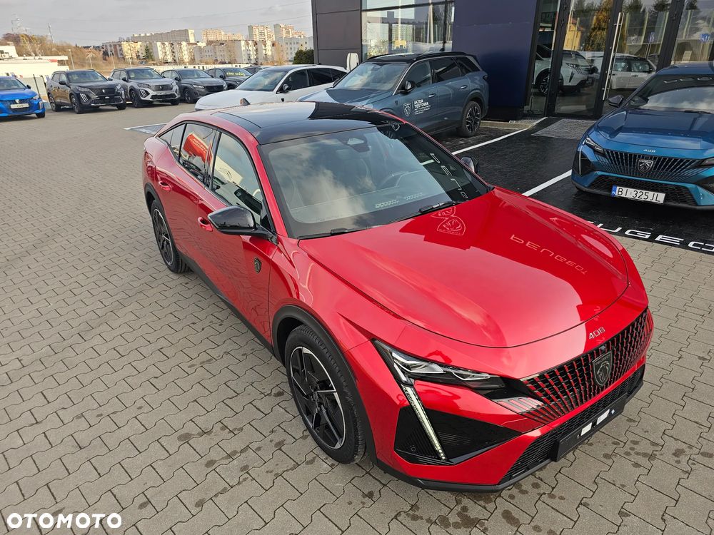 Peugeot 408 - 2