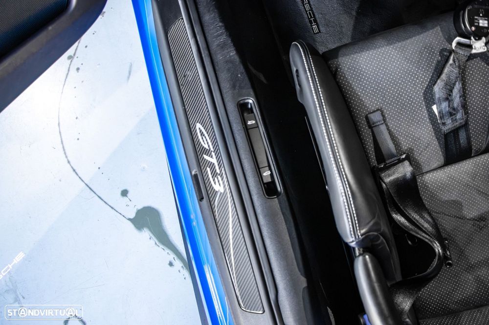 Porsche 911 (992) - 22