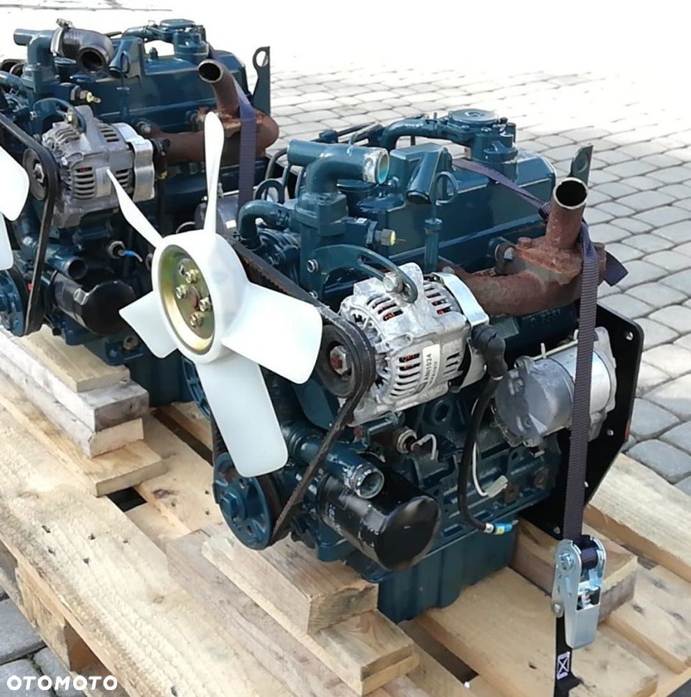 SILNIK Kubota D905-E D905 E 17,5 kW 3600rpm 0,9l 11500zł netto - 3