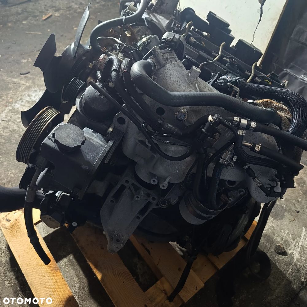 SILNIK MERCEDES SPRINTER 906 2.2 CDI 646985 - 3