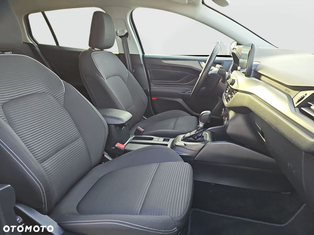 Ford Focus 1.0 EcoBoost Titanium - 19