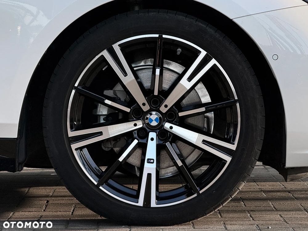 BMW Seria 5 - 12