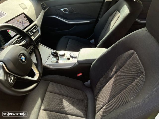 BMW 318 d Ultimate Auto - 14