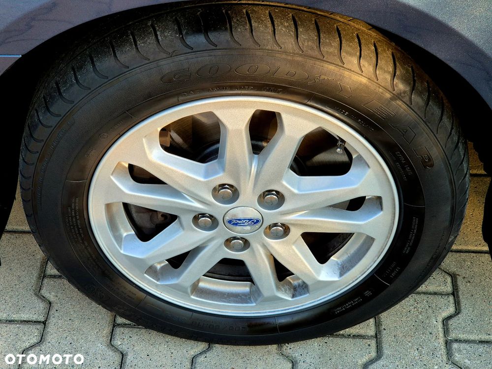 Ford Connect - 24