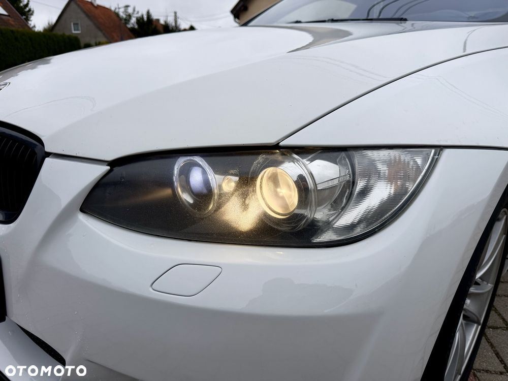 BMW Seria 3 320i - 17