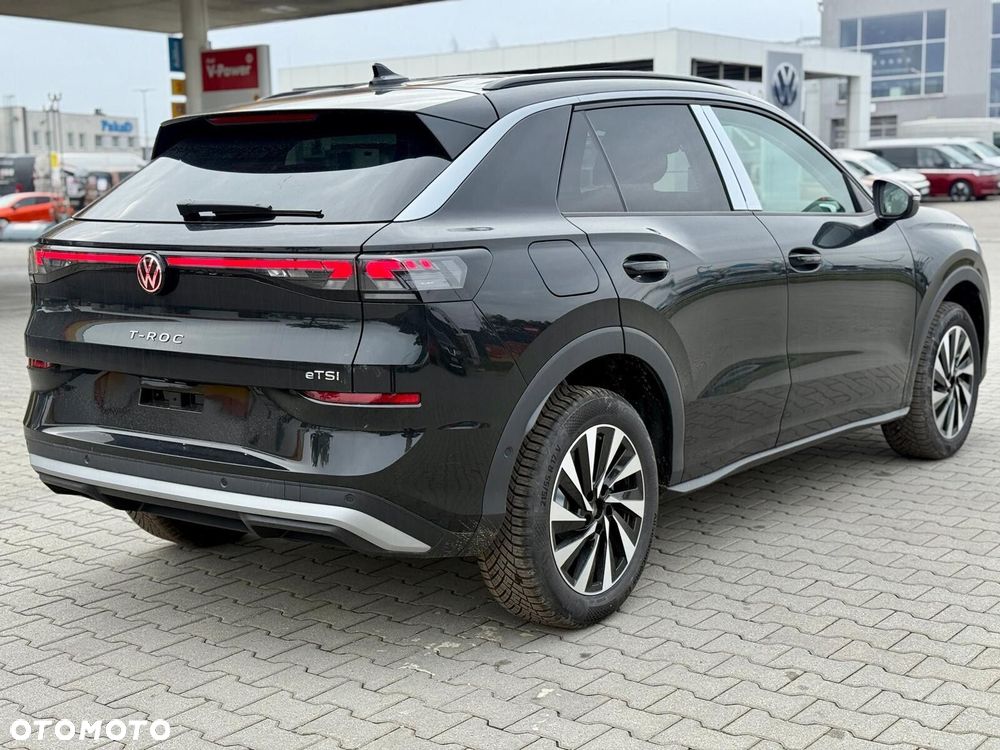 Volkswagen T-Roc - 9