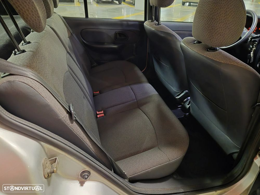 Renault Clio 1.2 Confort Authentique GPL - 18