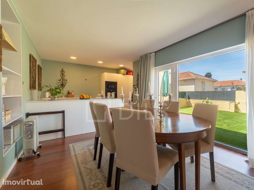 Moradia T3 com jardim - Antunes Guimaraes - Grande imagem: 2/22