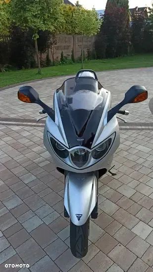 Triumph Sprint - 7