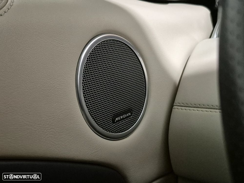 Land Rover Range Rover Evoque 2.0 Si4 HSE Dynamic - 40