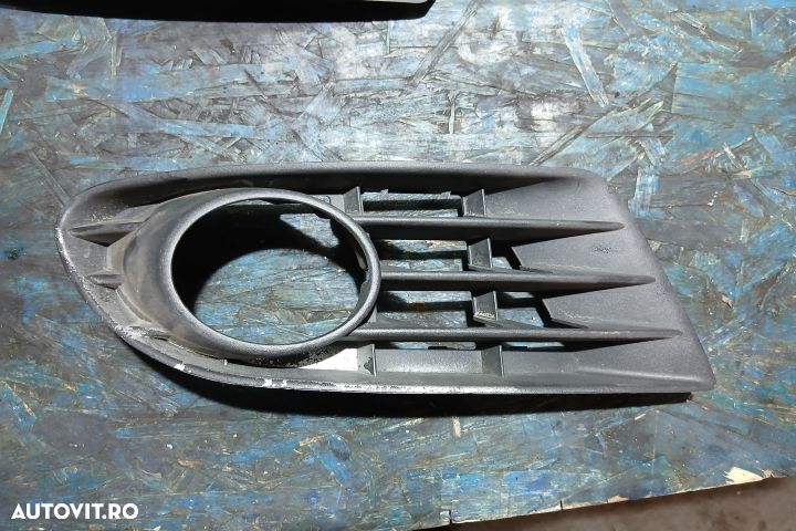 Grila proiector dreapta 5M0853665C 5M0853665C Volkswagen VW Golf 5 [2 - 1