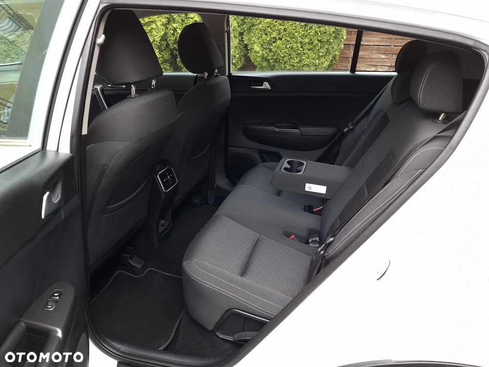 Kia Sportage 1.6 GDI L 2WD - 13