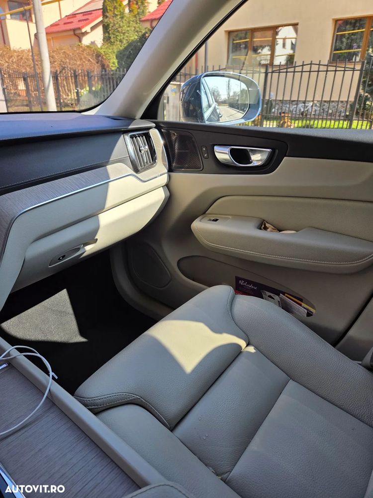 Volvo XC 60 T5 AWD Inscription - 1