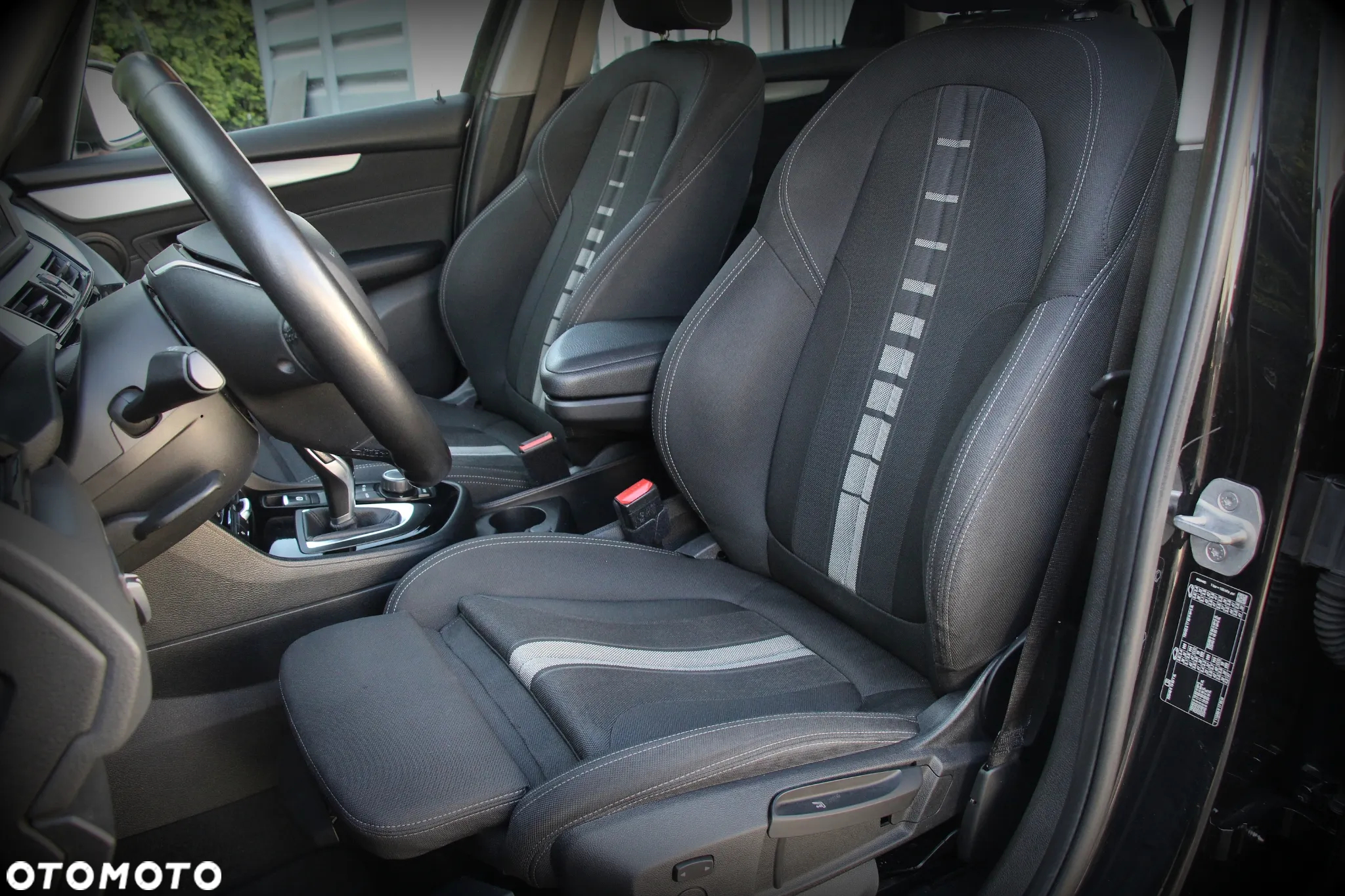 BMW Seria 2 218d Advantage - 13