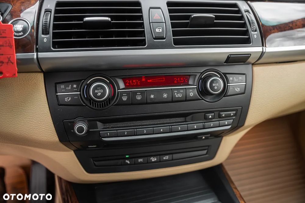 BMW X5 xDrive48i - 22