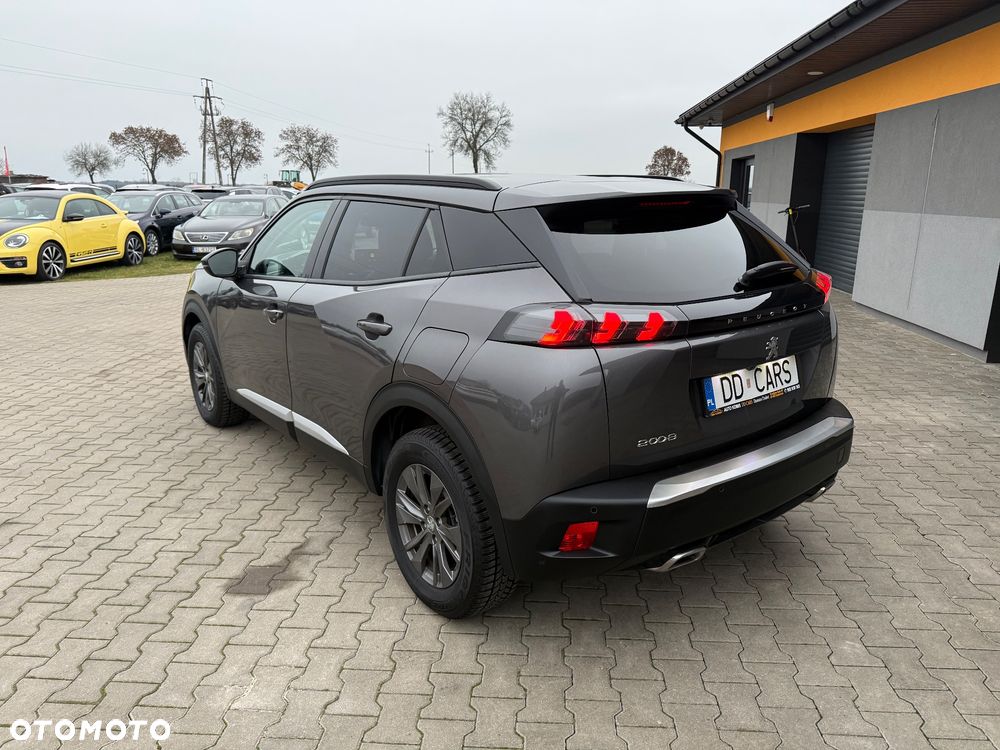 Peugeot 2008 1.2 PureTech Allure S&S EAT8 - 8