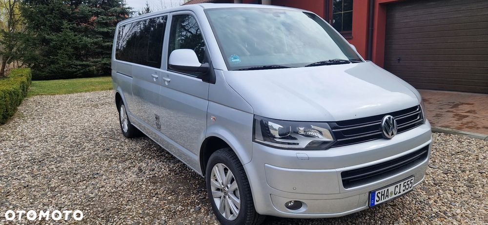 Volkswagen Caravelle - 10
