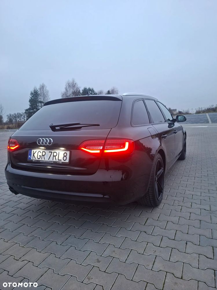 Audi A4 Avant 2.0 TDI DPF quattro S tronic S line Sportpaket - 10