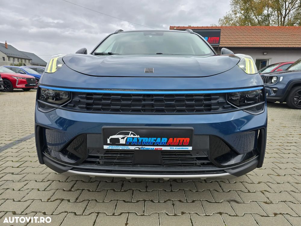 Lynk&Co 01 - 1