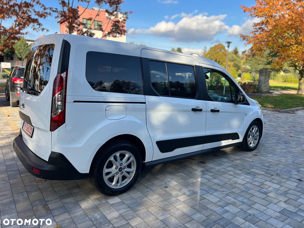 Ford Tourneo Connect Grand - 5