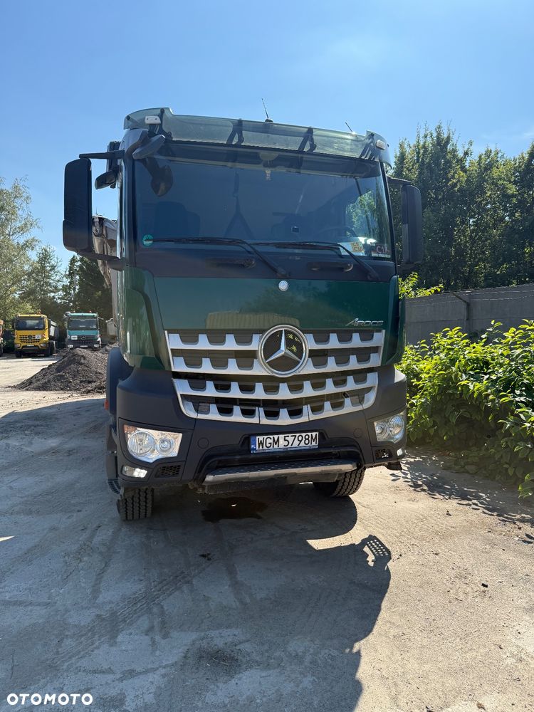 Mercedes-Benz Arocs - 1