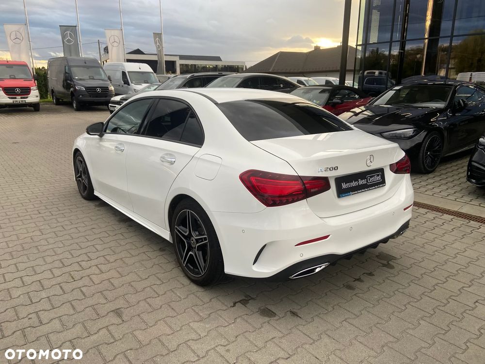 Mercedes-Benz Klasa A 200 AMG Line 7G-DCT - 4