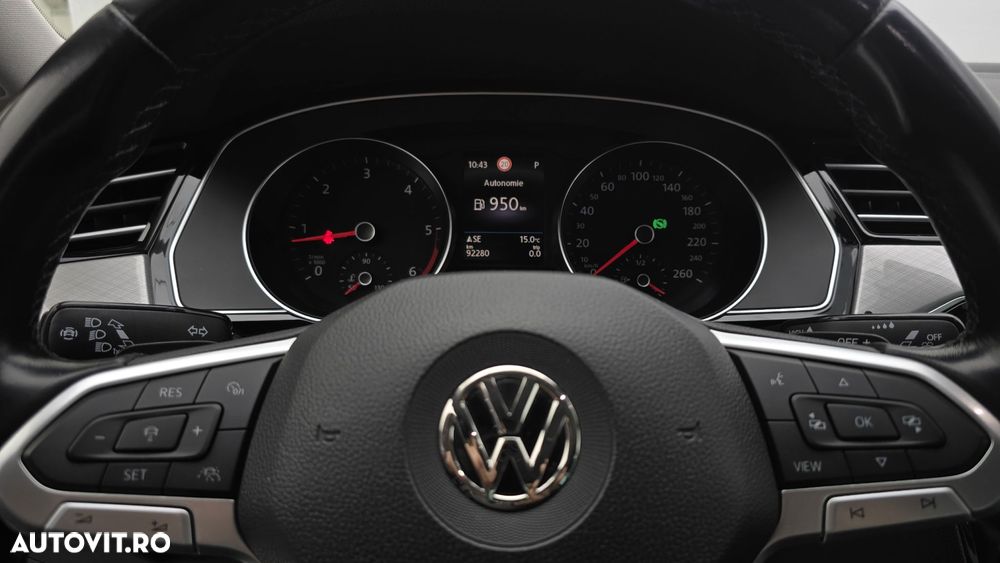 Volkswagen Passat 2.0 TDI DSG Comfortline - 16