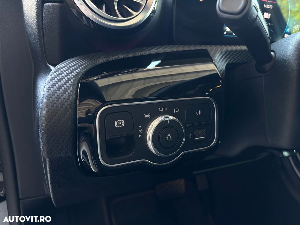 Mercedes-Benz A 250 e 8G-DCT - 18