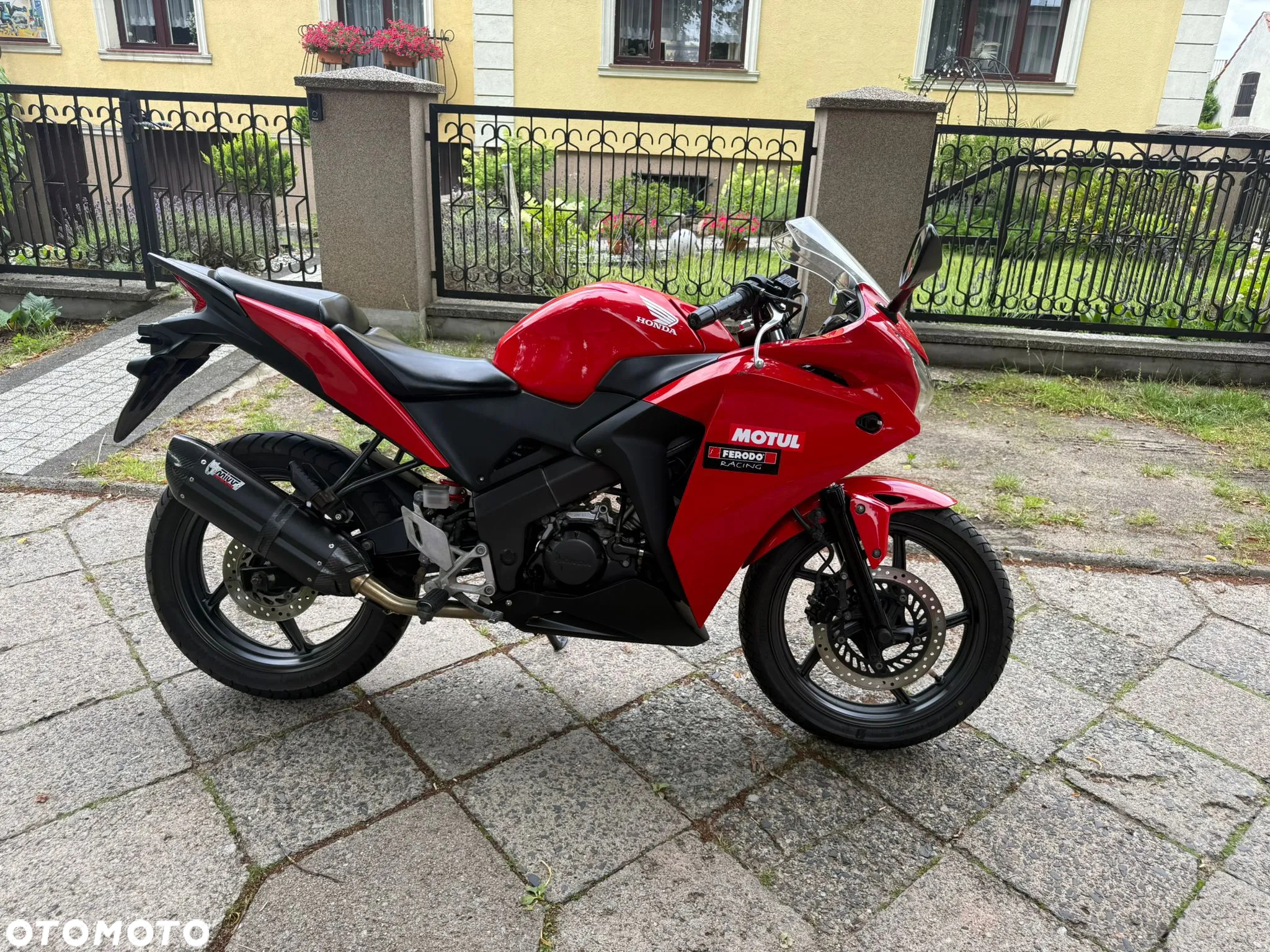 Honda CBR - 4