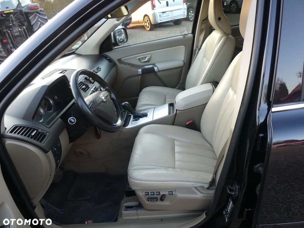 Volvo XC 90 D5 AWD Summum - 11