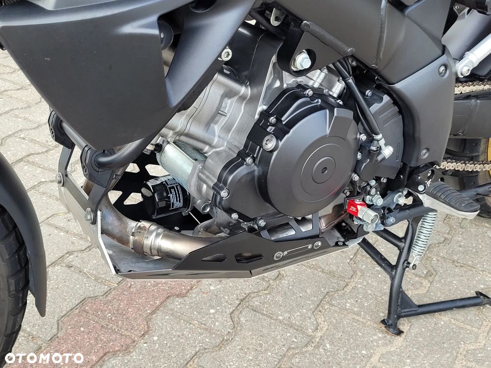Suzuki V-STROM - 11